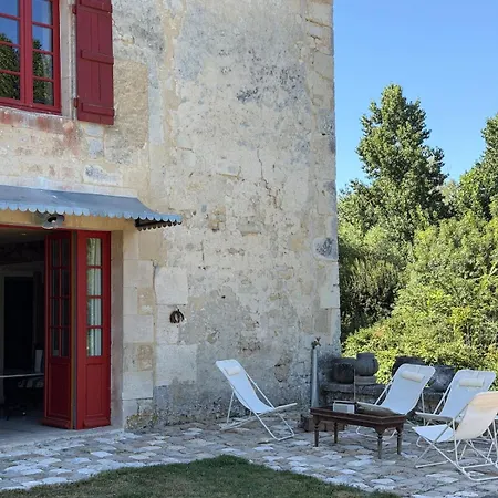 La Maison Rouge *