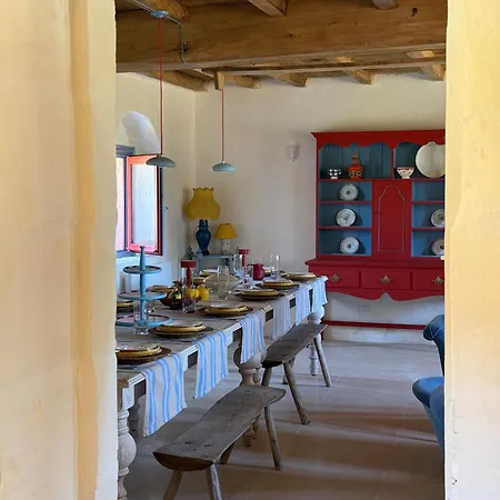 La Maison Rouge *